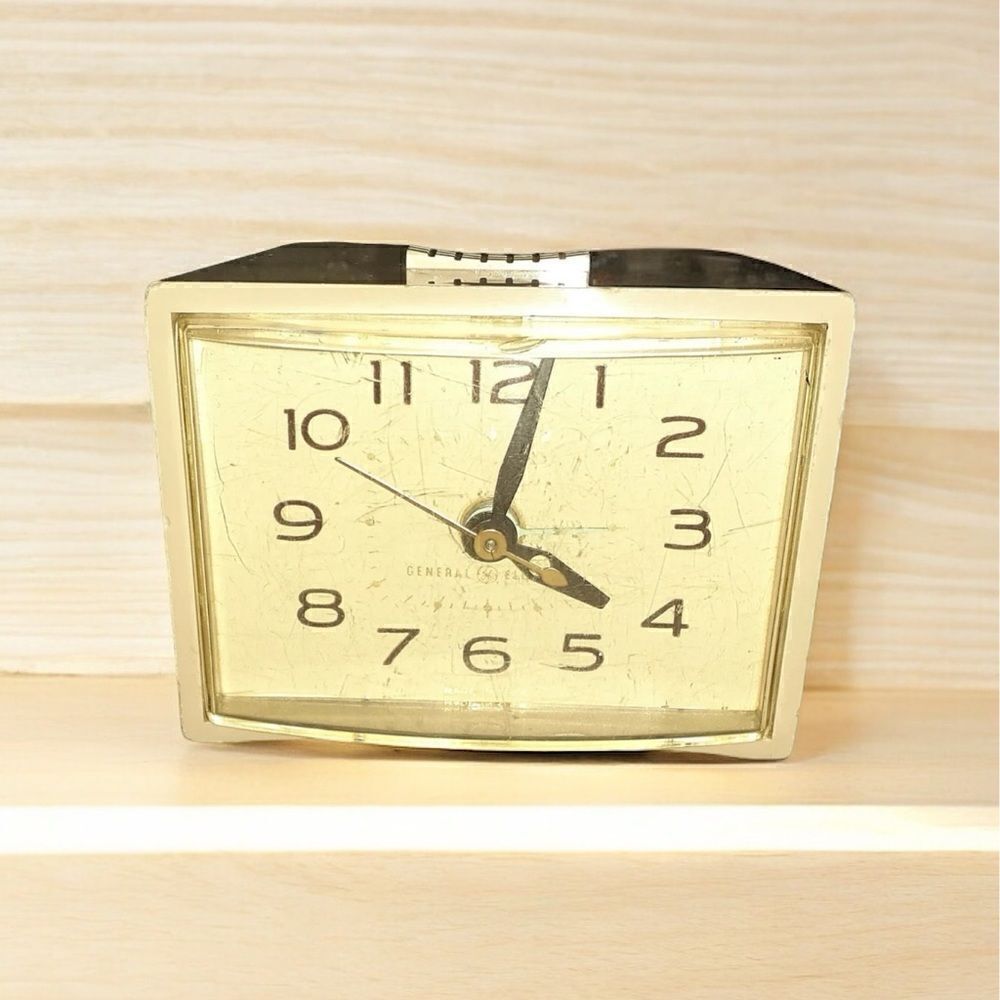 Vintage General Electric Mid-Century Alarm Clock
